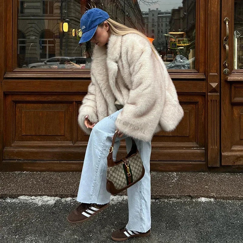 Oversized Faux Fox Fur Coat 🦊