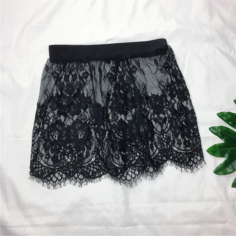 Floral Lace Mini Skirt 🌸