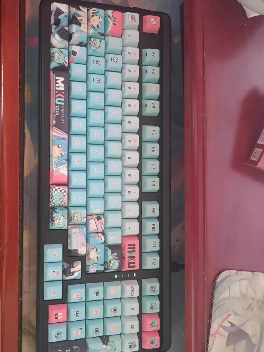Hatsune Miku Mechanical Keycaps 122-Key 🎵