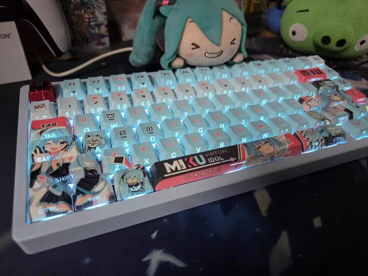 Hatsune Miku Mechanical Keycaps 122-Key 🎵